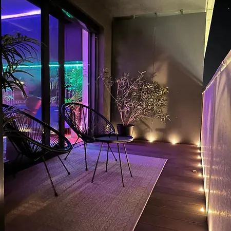 アパート Skyline Elegance With Free Parking ブラチスラヴァ