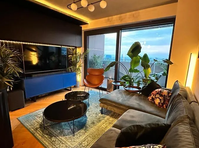 Skyline Elegance With Free Parking Bratislava