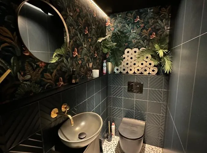 Skyline Elegance With Free Parking Apartmán Bratislava