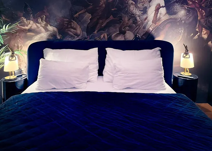 Skyline Elegance With Free Parking Bratislava