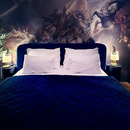 Skyline Elegance With Free Parking ברטיסלאבה