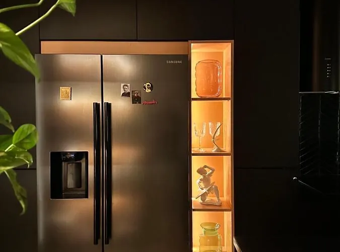 Skyline Elegance With Free Parking Appartement *