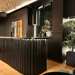 Apartment Skyline Elegance With Free Parking